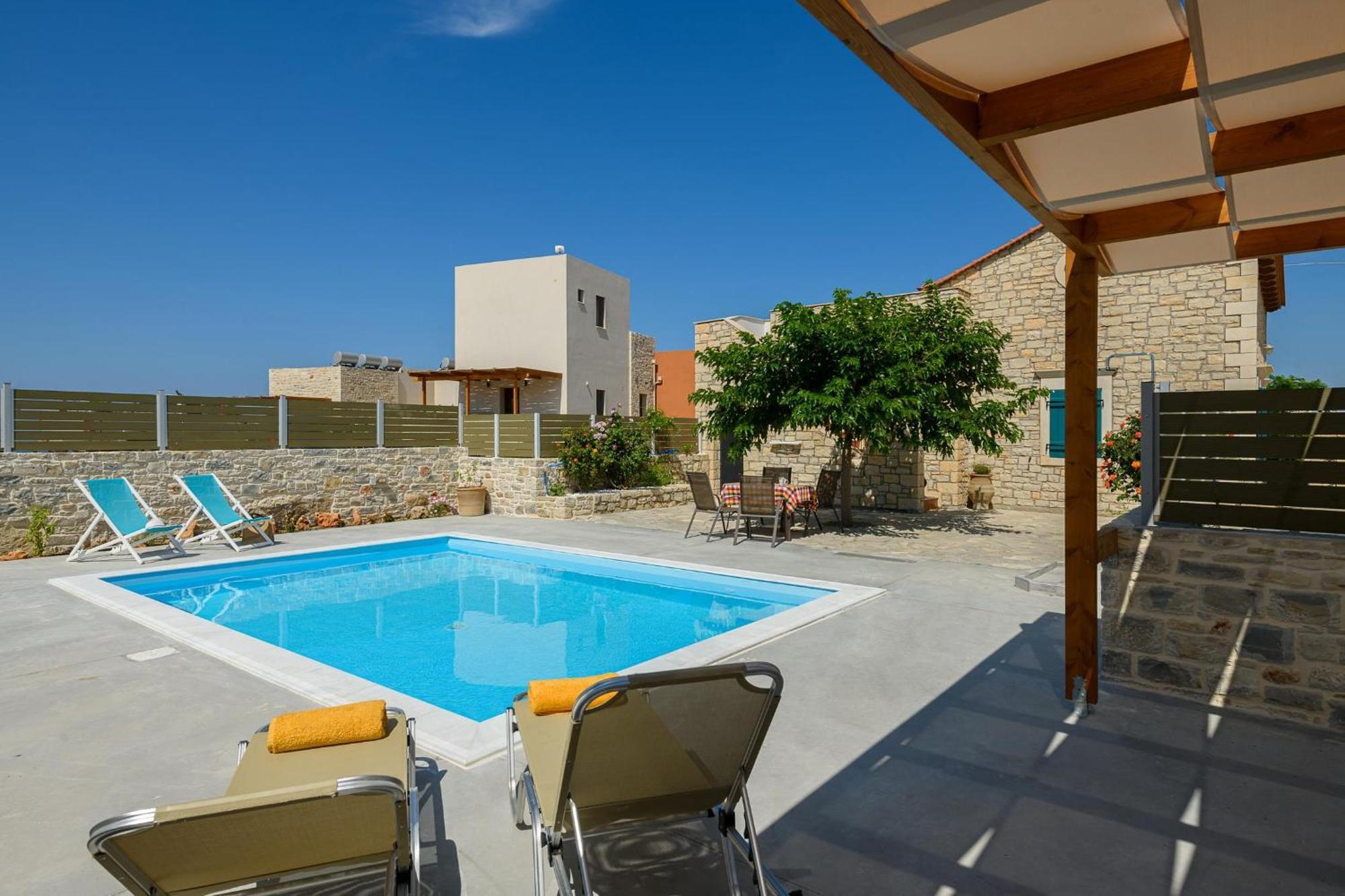 Orelia Cretan Deluxe Apartments กามิลารี ภายนอก รูปภาพ